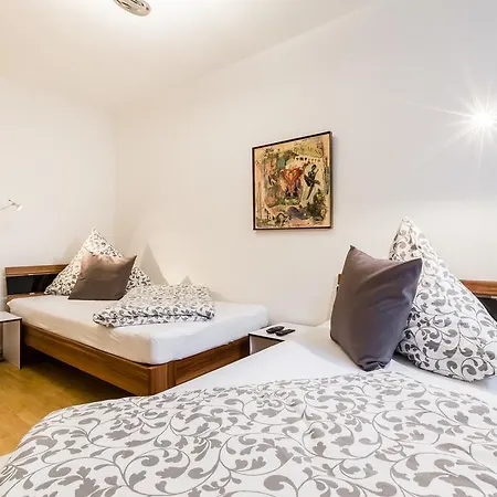 Ferienwohnung Ferien Und Messewohnug Köln Exterior foto
